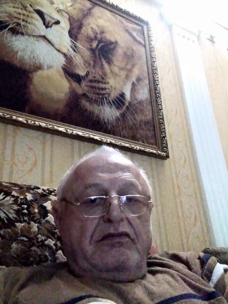 43733812  , 72 ,    
