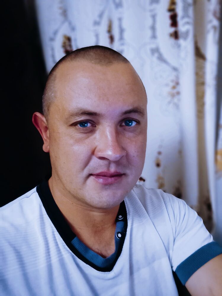  51295952  Ivan, 33 ,    