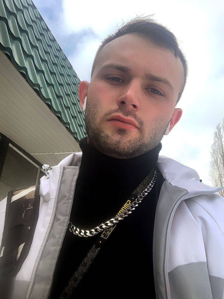  53497352  , 26 ,    --