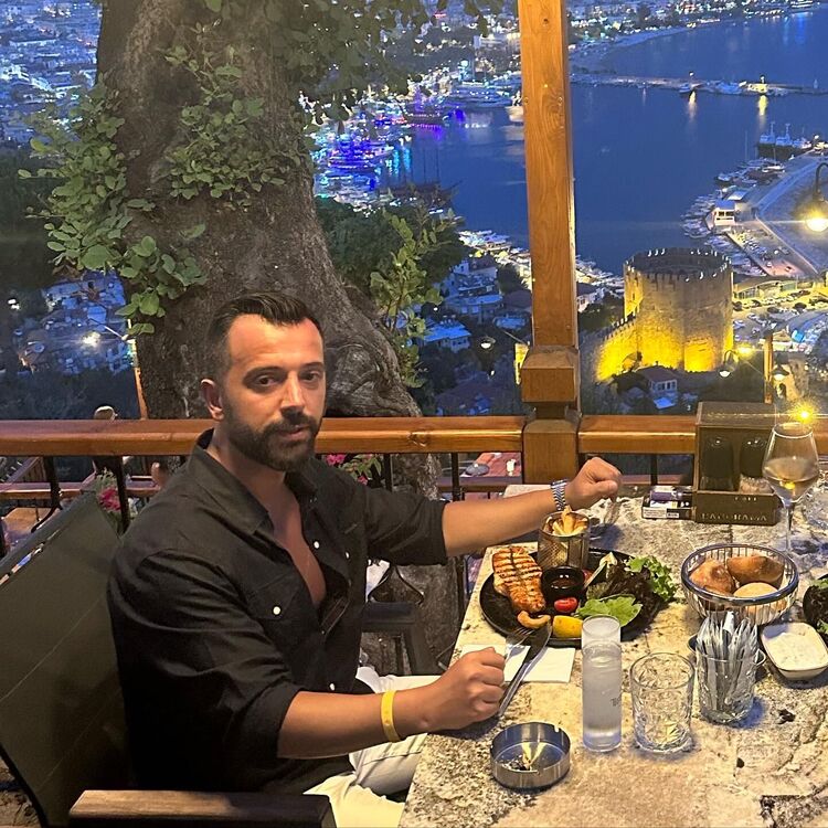  37633392  Efkanak, 34 ,    Alanya