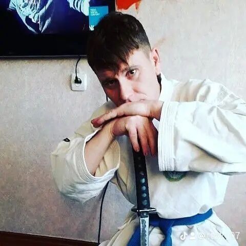  -,   Mark, 41 ,     , c 