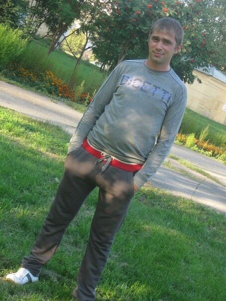  15052952  Alexandr, 40 ,    