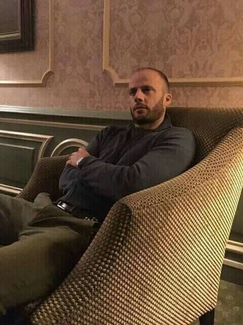  31509412  Roman, 34 ,    