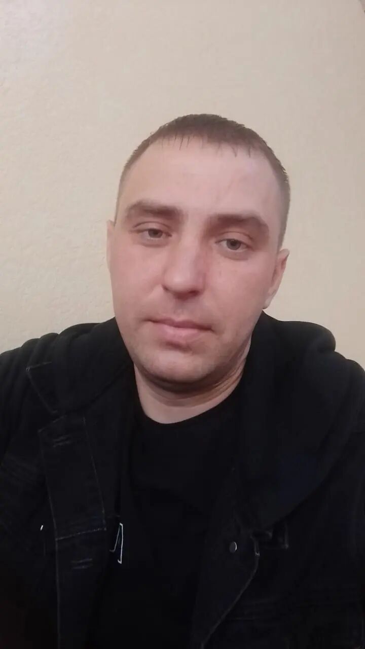  51270842  , 33 ,    