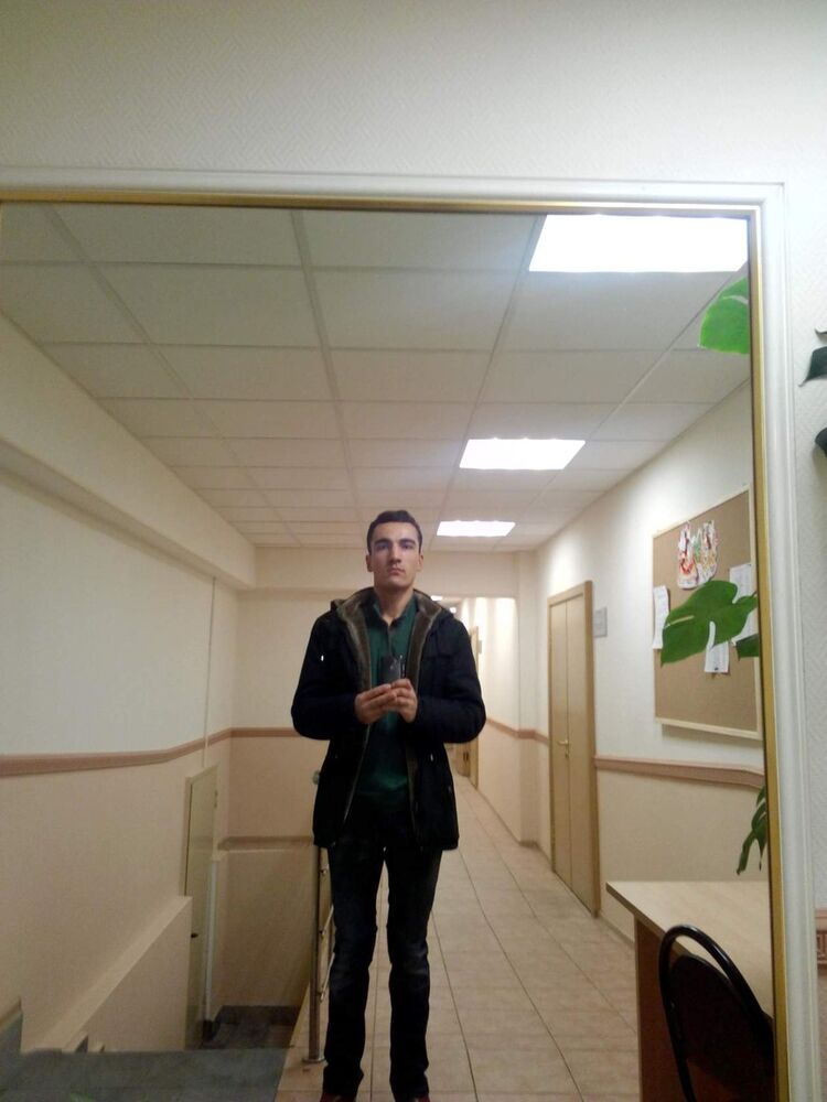  ,   Maks, 34 ,   ,   , c 