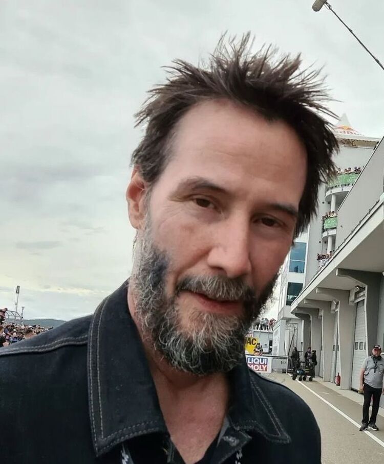  -,   Keanu, 57 ,   ,   