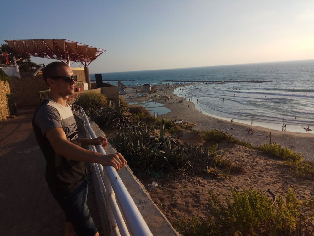  ,   Bogdan, 32 ,   ,   , c 