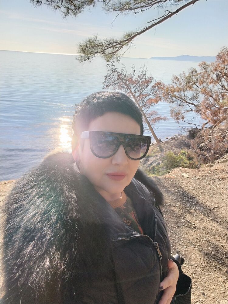  52945742  , 50 ,    --