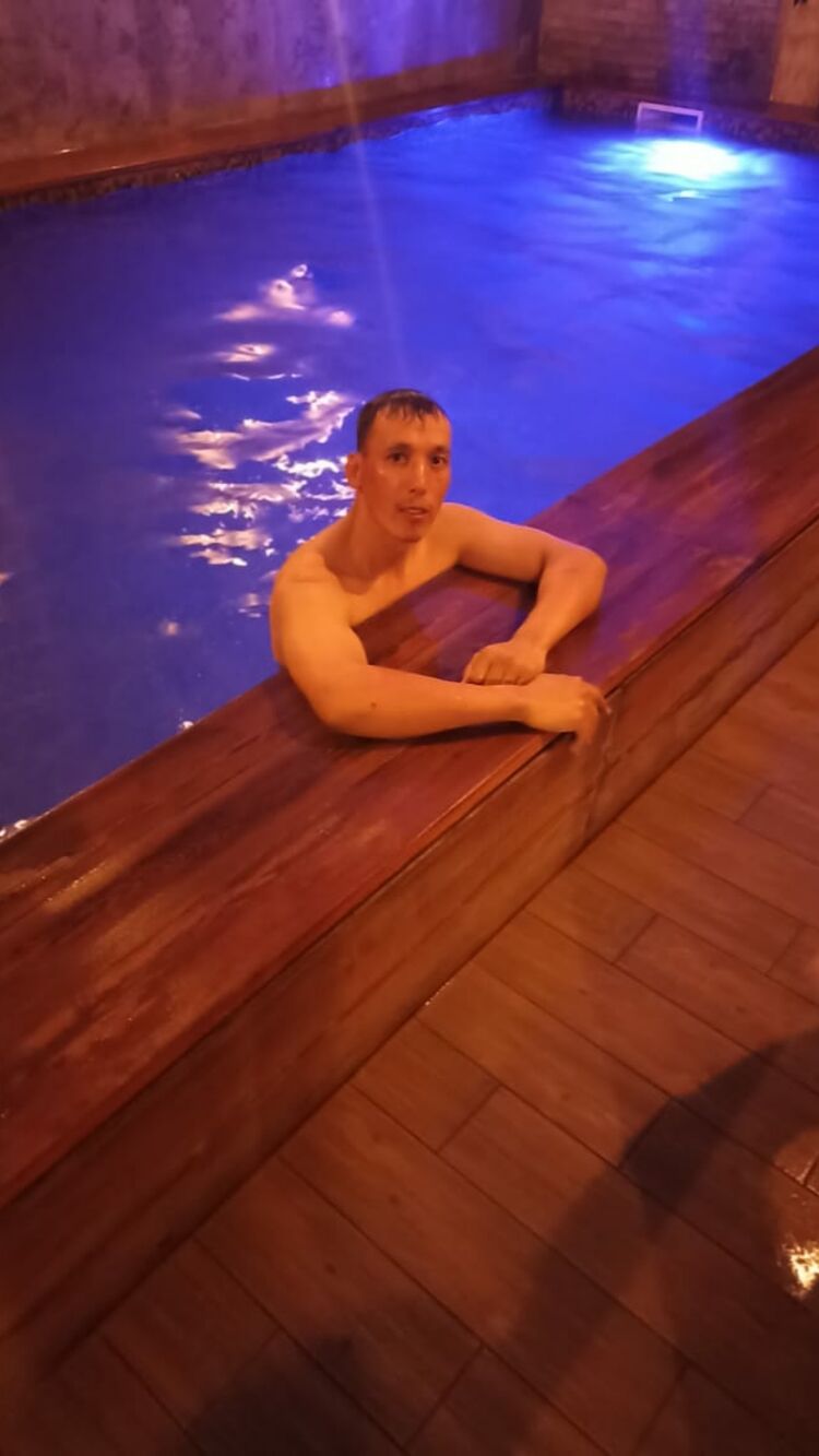  43810532  , 35 ,    