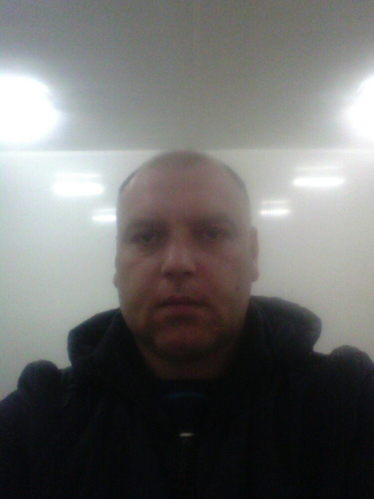  9307342  Serg, 50 ,    