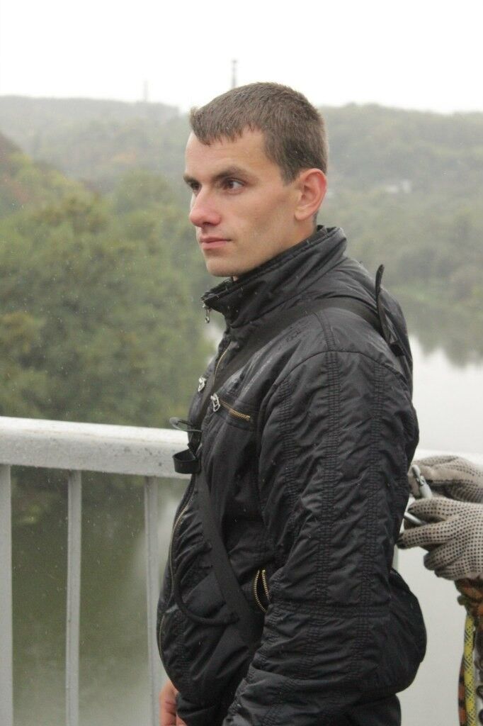  ,   Pavel, 36 ,   ,   , c 
