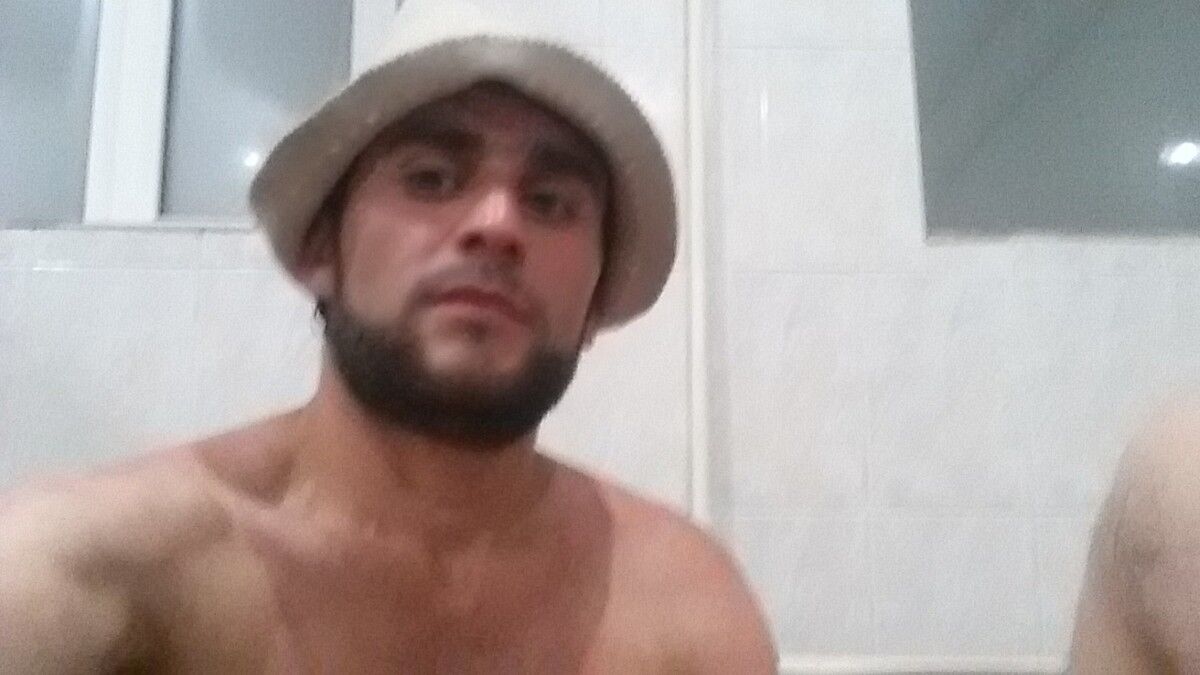  ,   Oskar, 34 ,   ,   , c 