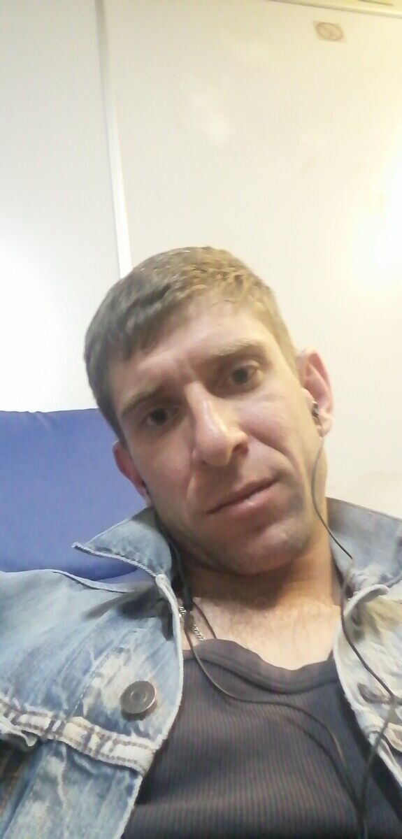  22318462  , 38 ,    
