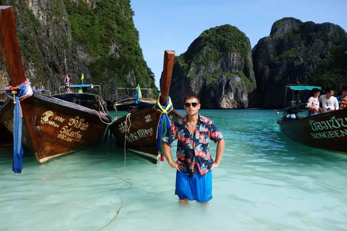  54032622  Alikv, 39 ,    