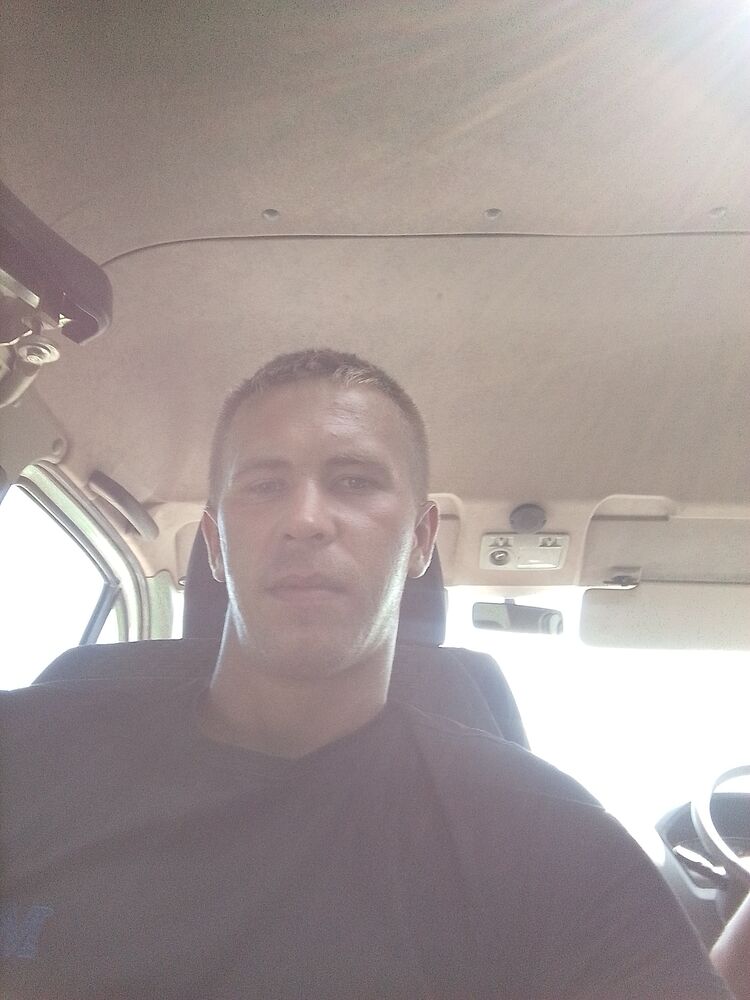  37407222  , 27 ,    
