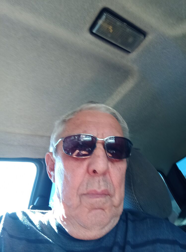  37590522  , 70 ,    