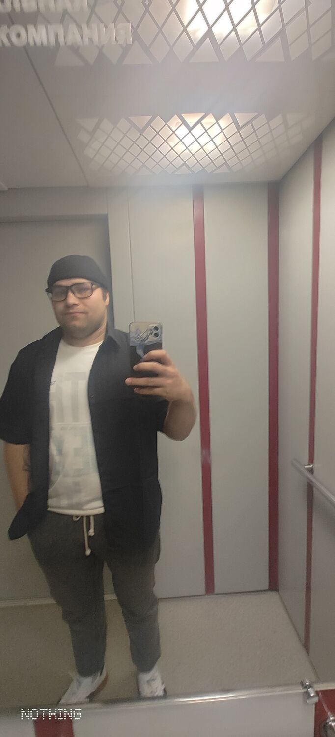  53267722  , 29 ,    