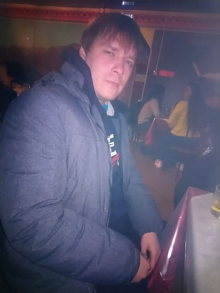  35571132  , 33 ,    
