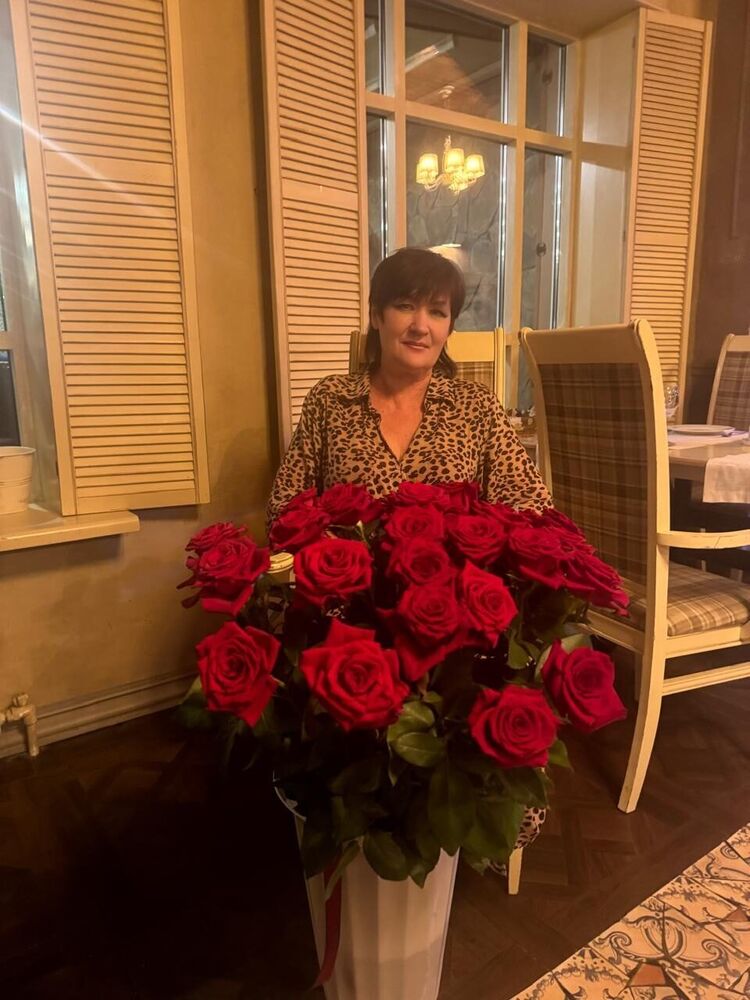  --,   , 53 ,     , c 