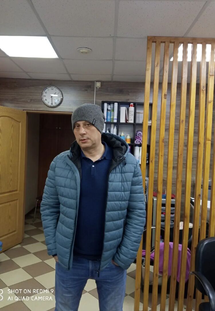   ,   Alexander, 52 ,   ,   