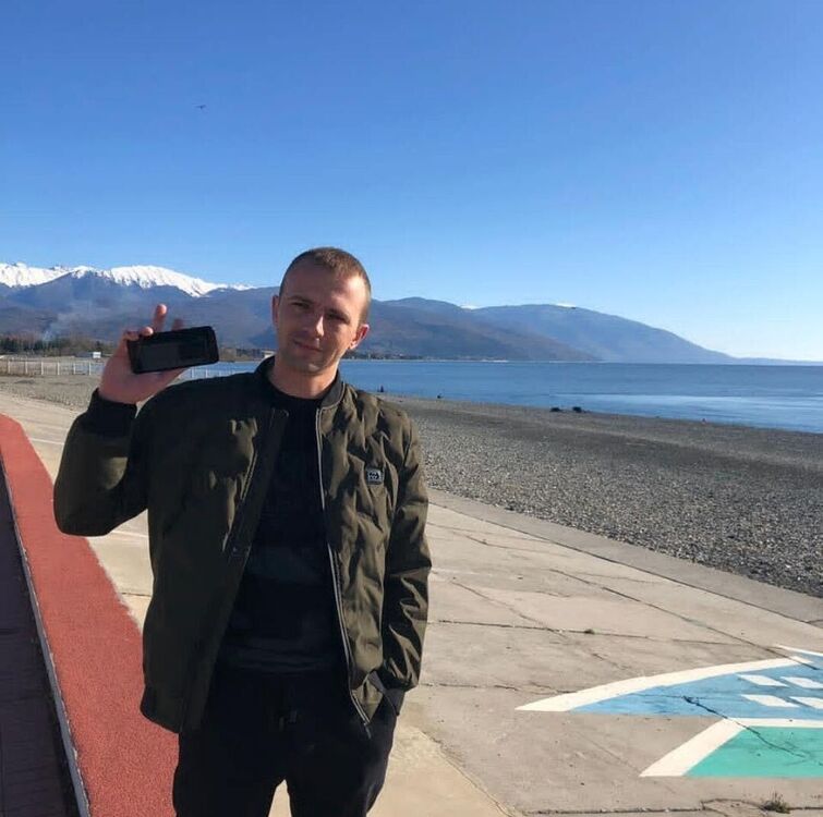 ���������� Ban Phattha Ya, ���� ������� Nik, 35 ���, ������������ ��� ������, ����� � ���������