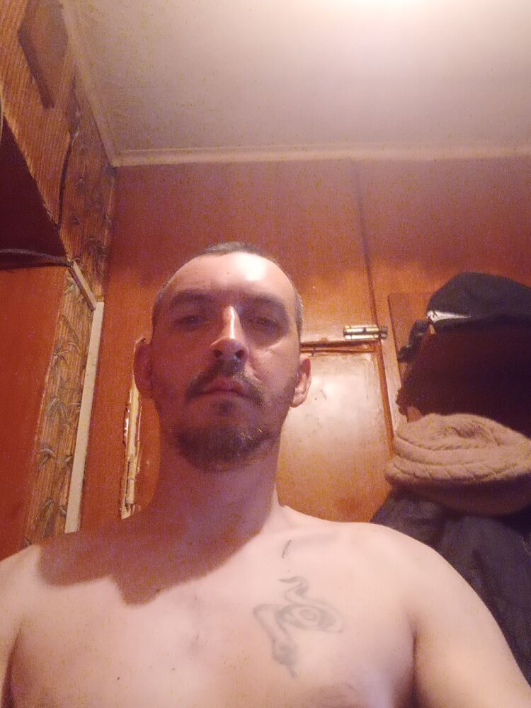  ,   Ruslan, 38 ,     , c , 