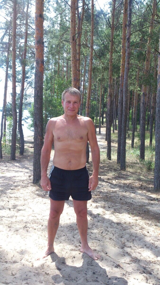  ,   Ruslan, 56 ,     , c 