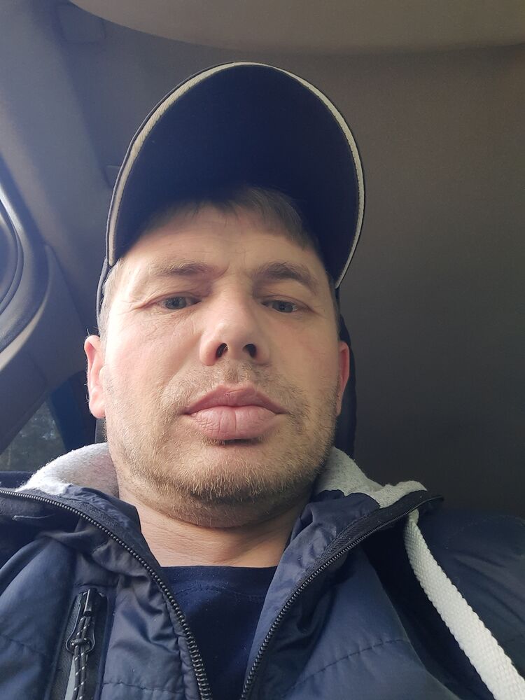  24583052  , 43 ,    