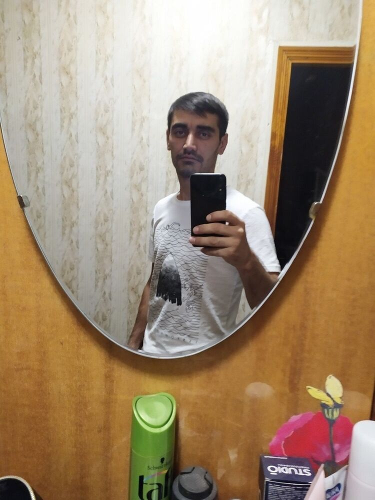  --,   Umid, 37 ,   ,   , c 