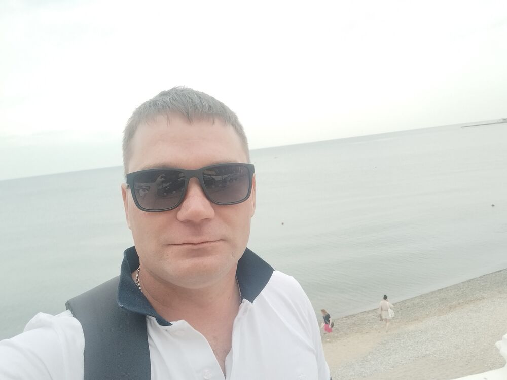  35111342  Vladimir, 36 ,    