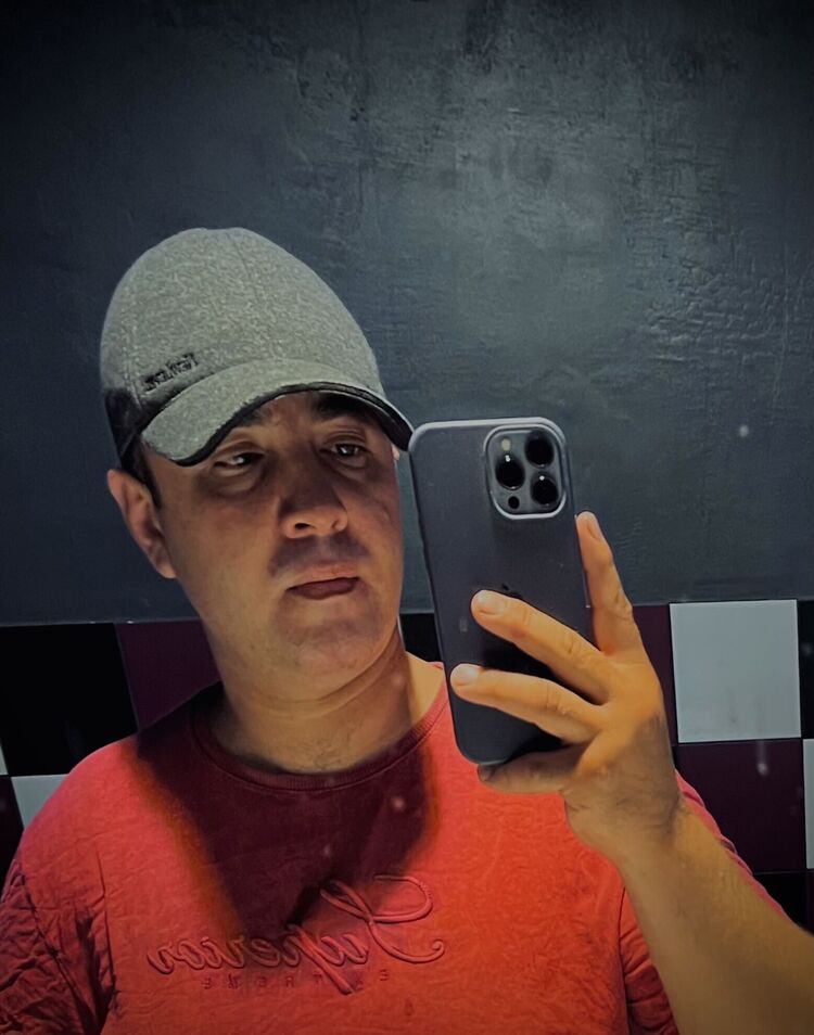  30577182  , 33 ,    
