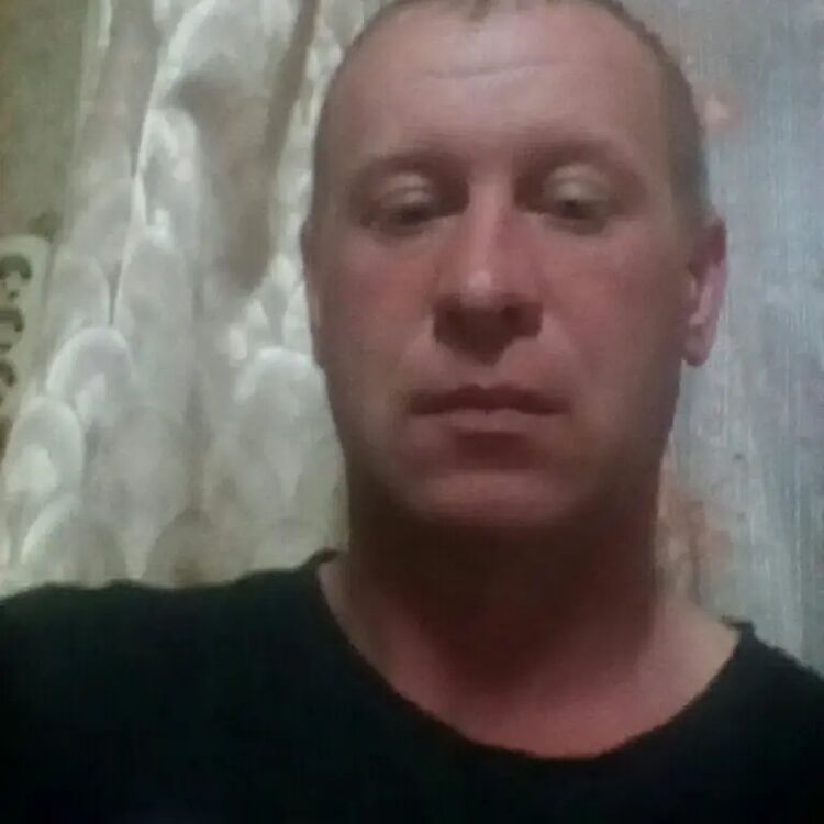  48440972  , 46 ,    