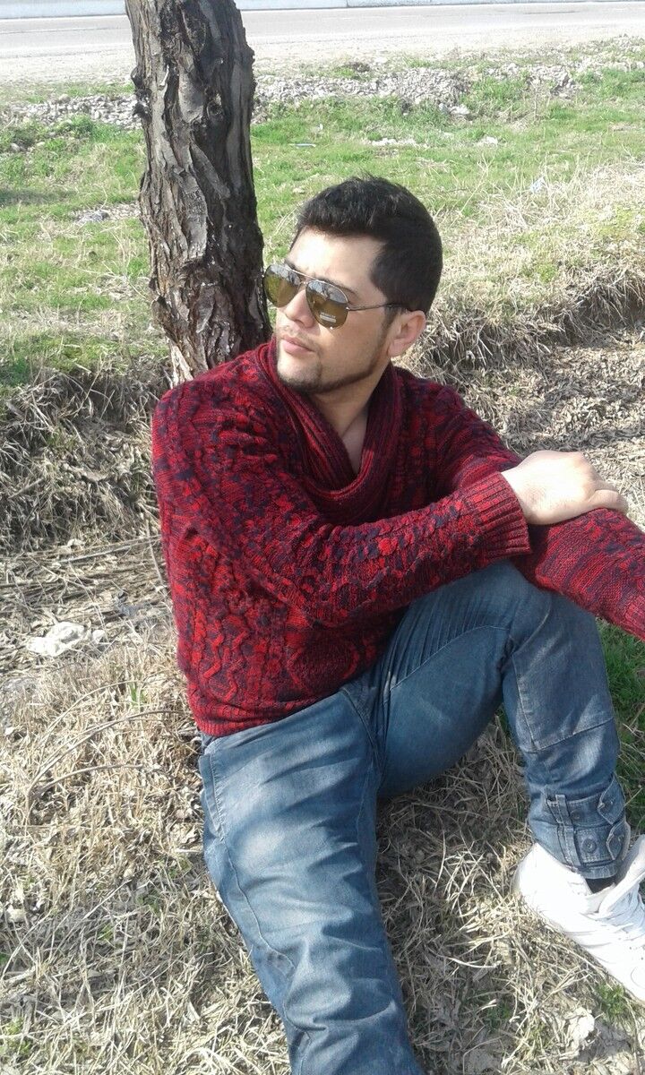  ,   Aleks, 34 ,   