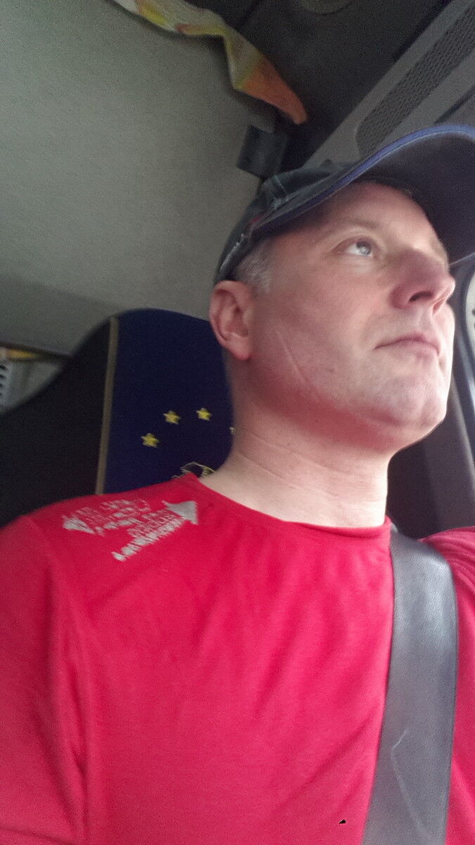  19633672  Dmitriy, 49 ,    