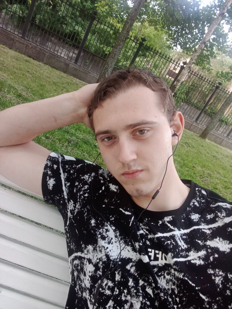  27548932  , 23 ,    -