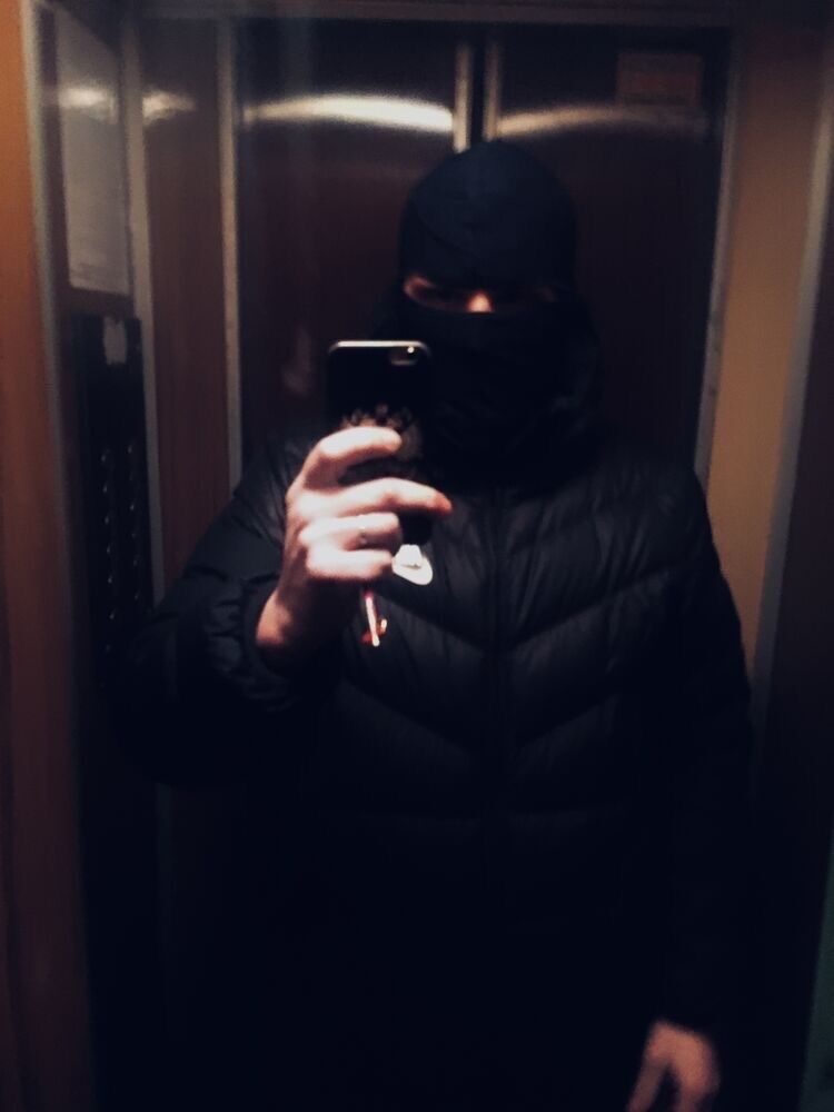 ���� 24889792 ������� YUNG, 34 ����, ���� ���������� � �����-����������