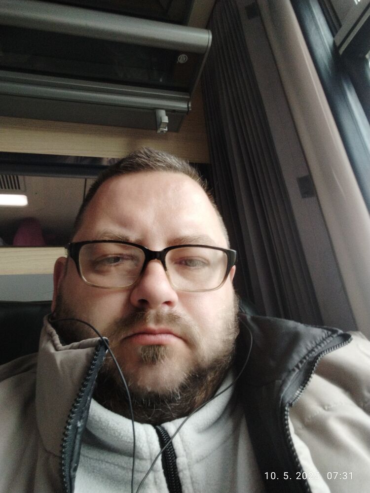  51411282  , 40 ,    Smizany