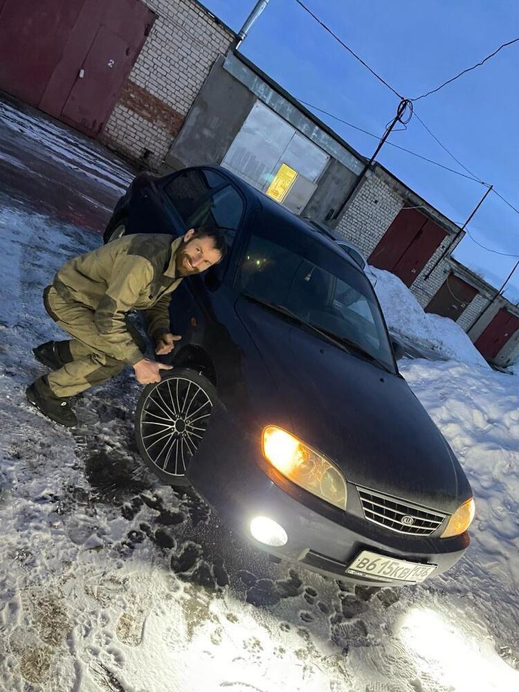  41786282  , 37 ,     