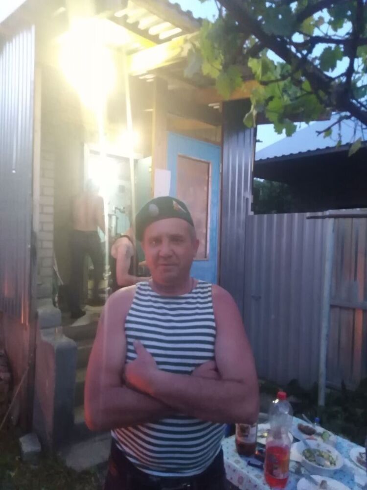  20880972  , 49 ,     