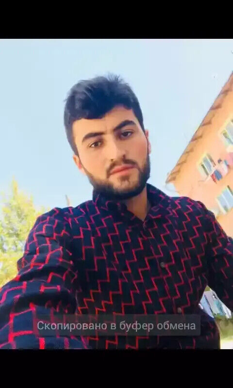  20586162  Fedik, 28 ,    