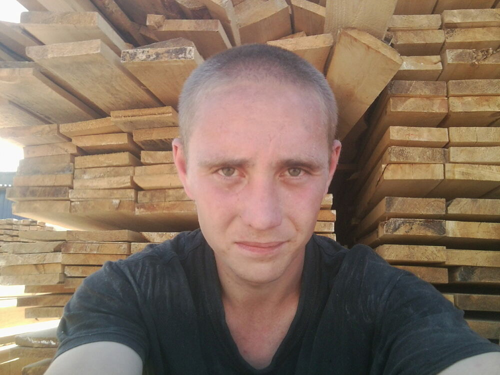 5424312  Aleksandr, 33 ,    