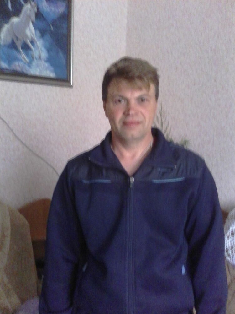  13549852  , 44 ,    