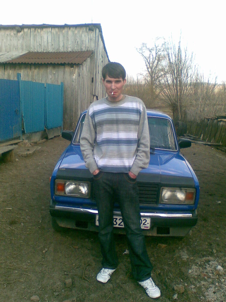 14681142  Saveliy, 42 ,    