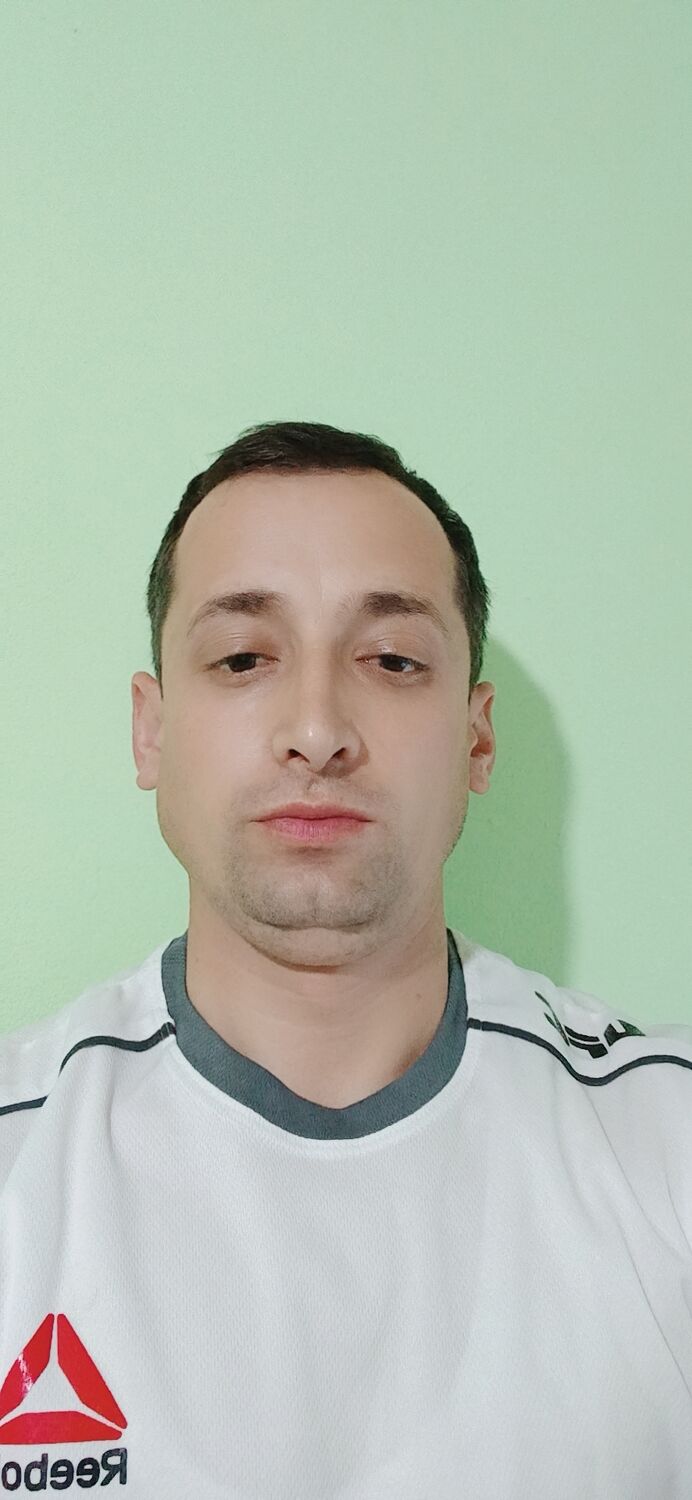  52304662  , 35 ,    