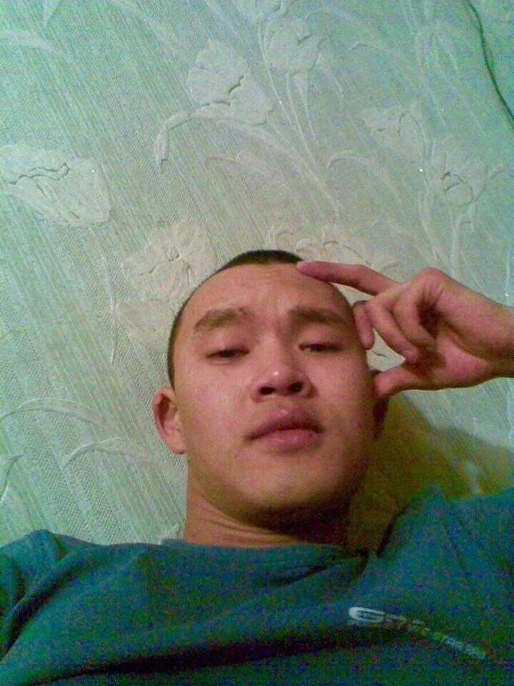  15700392  Bakyt, 38 ,    