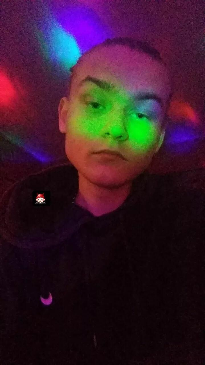  24074322  , 23 ,    