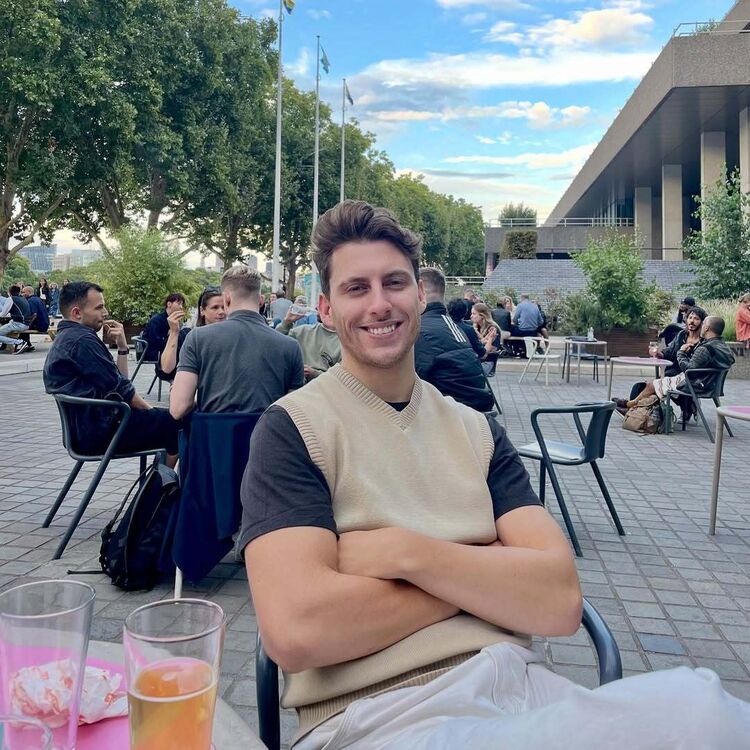 ���� 56323652 ������� ���, 40 ���, ���� ���������� � ������������