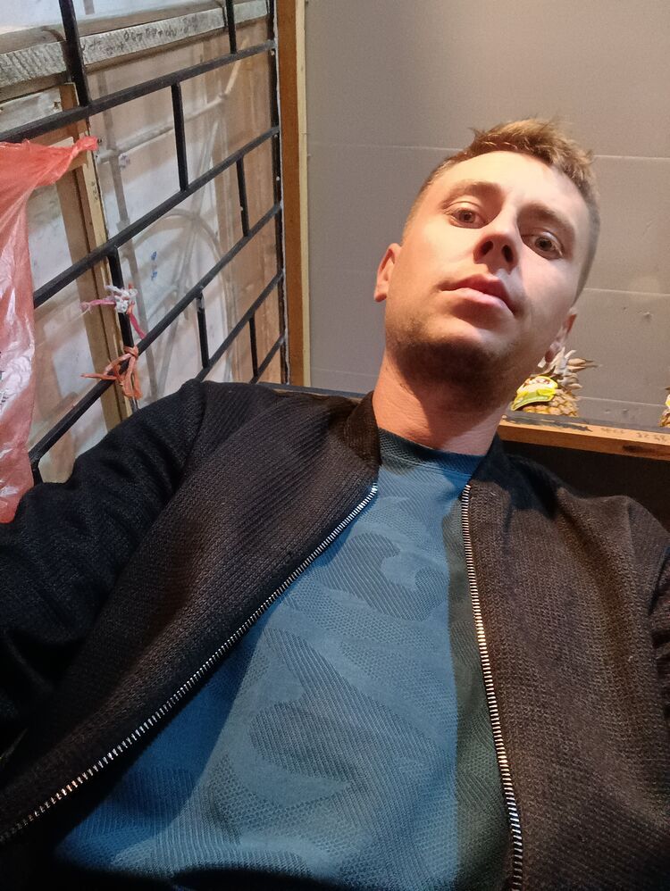  52433182  , 29 ,    