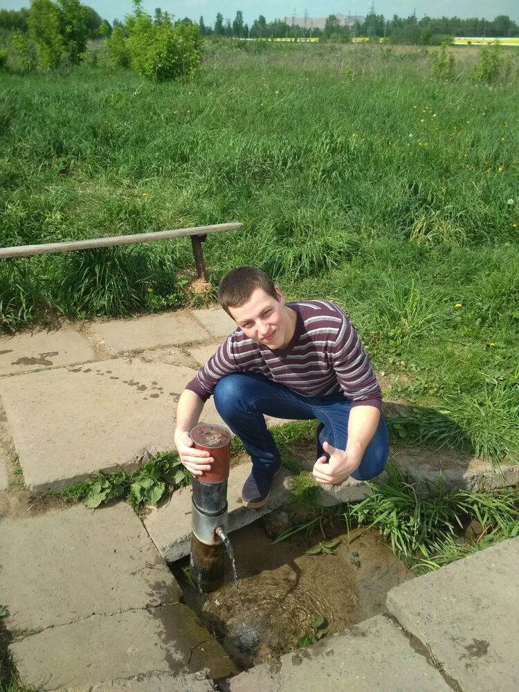  47961692  , 28 ,    