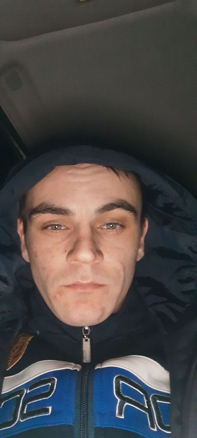  25773472  Alexandr, 30 ,    